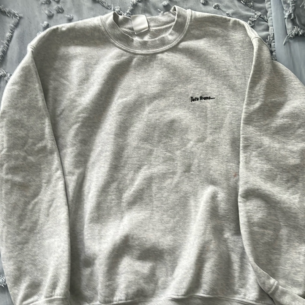 iets frans crew neck size medium heather grey, barely worn
